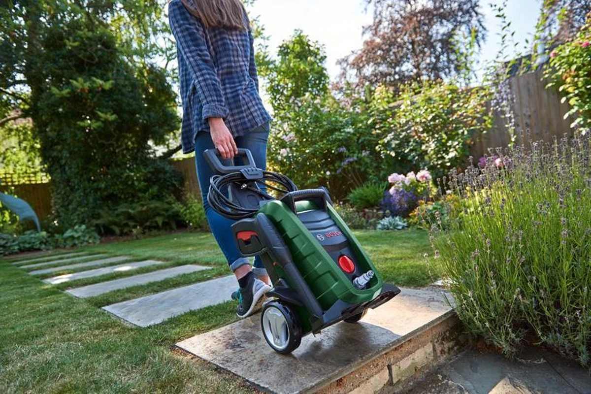 Bosch Universal Aquatak 135 Hogedrukreiniger - Op Snoer - 1900 W - 135 Bar - Afbeelding 9