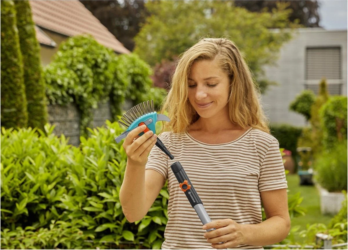 Gardena Voegenkrabber 3-in-1 Combisysteem 23,5 X 13,4 Cm Blauw - Afbeelding 10